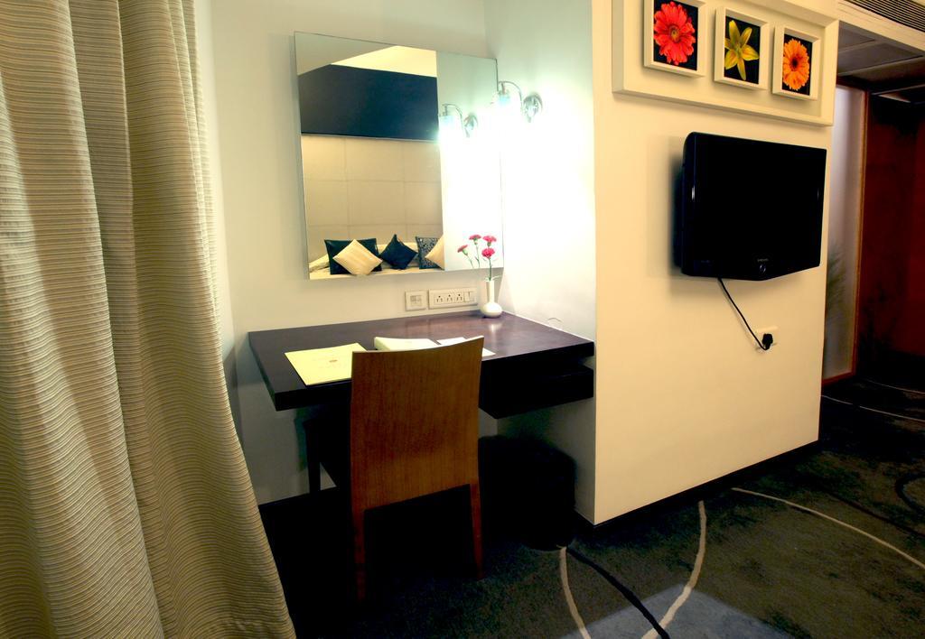 Hotel Peninsula Grand Bombaj Zewnętrze zdjęcie