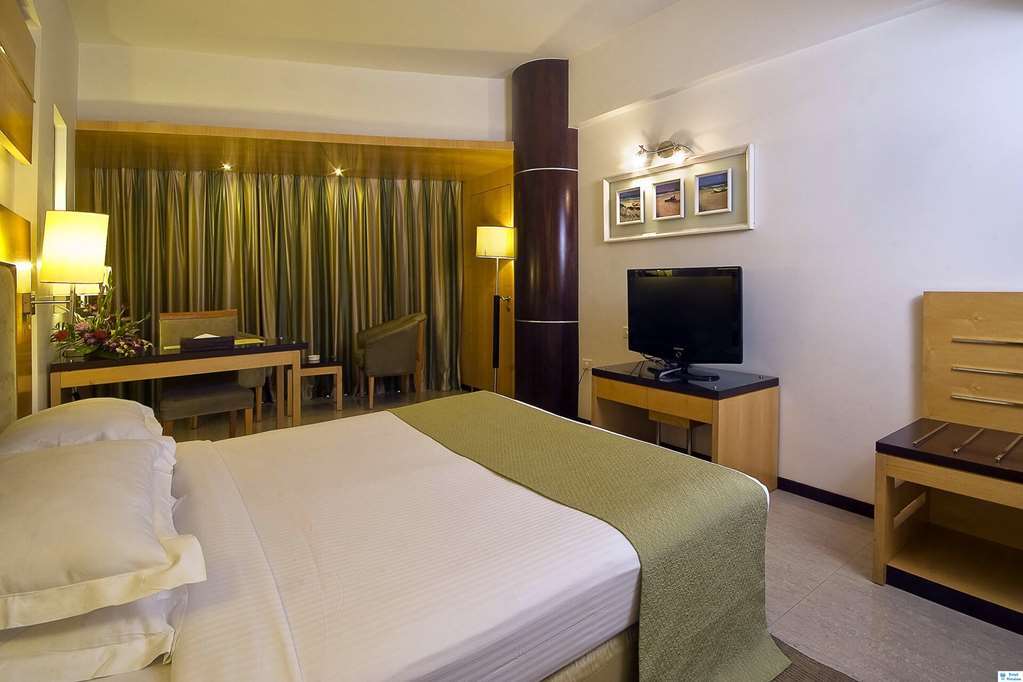 Hotel Peninsula Grand Bombaj Pokój zdjęcie